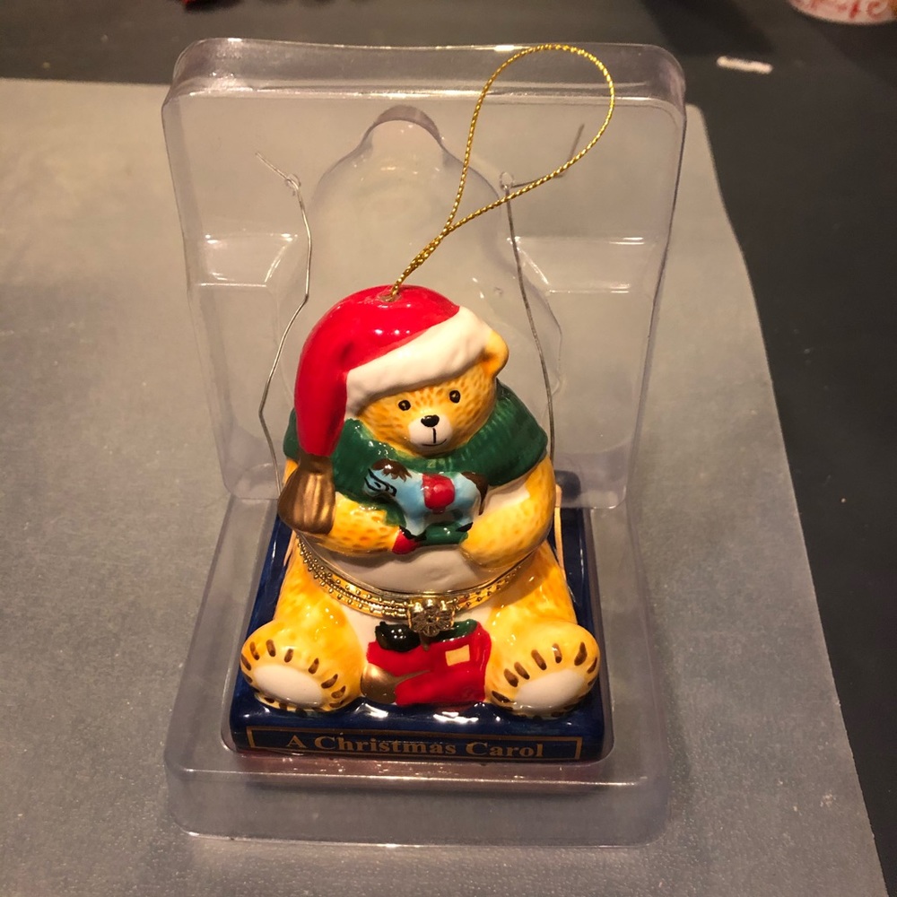 Free New with box Christmas Music box